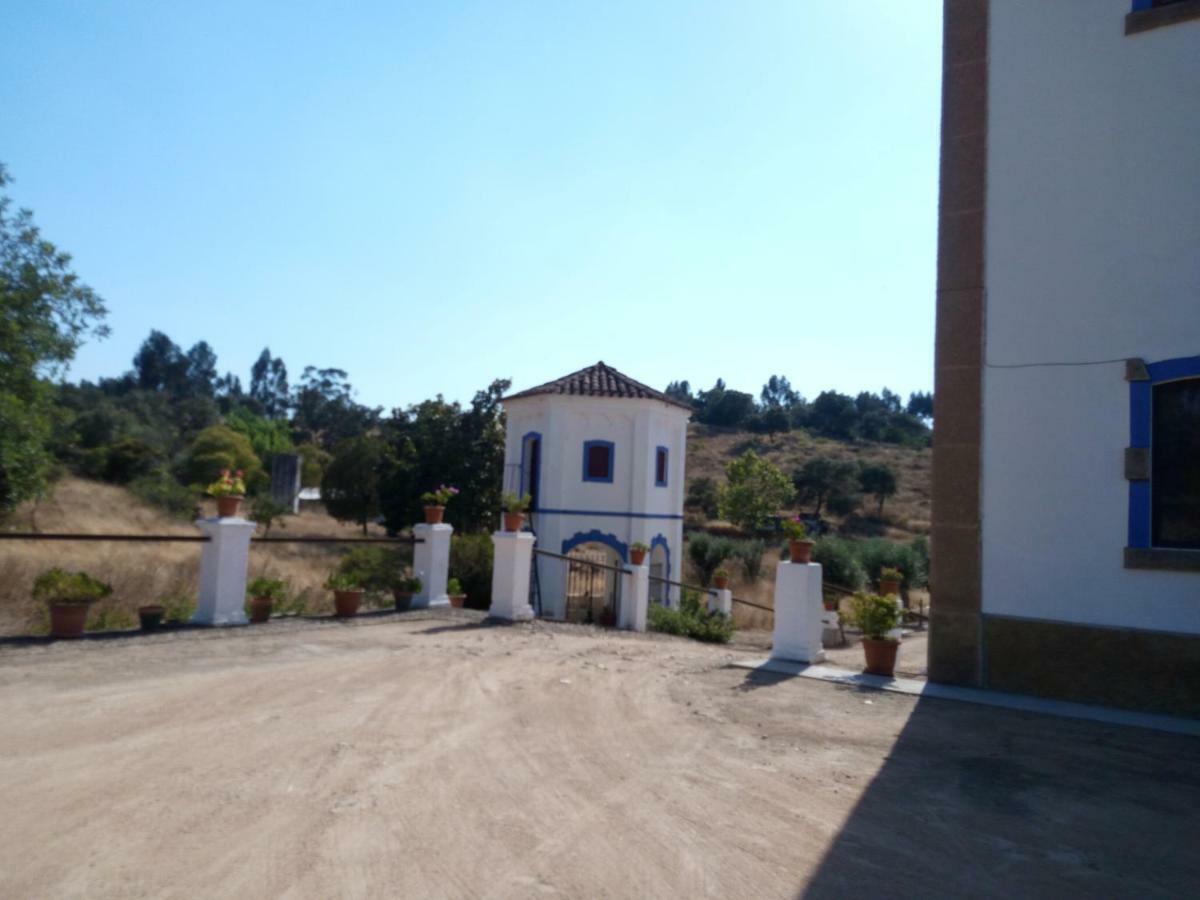 Гостевой дом Quinta Da Abrunheira - Gustavo Eiffel Ciborro Экстерьер фото